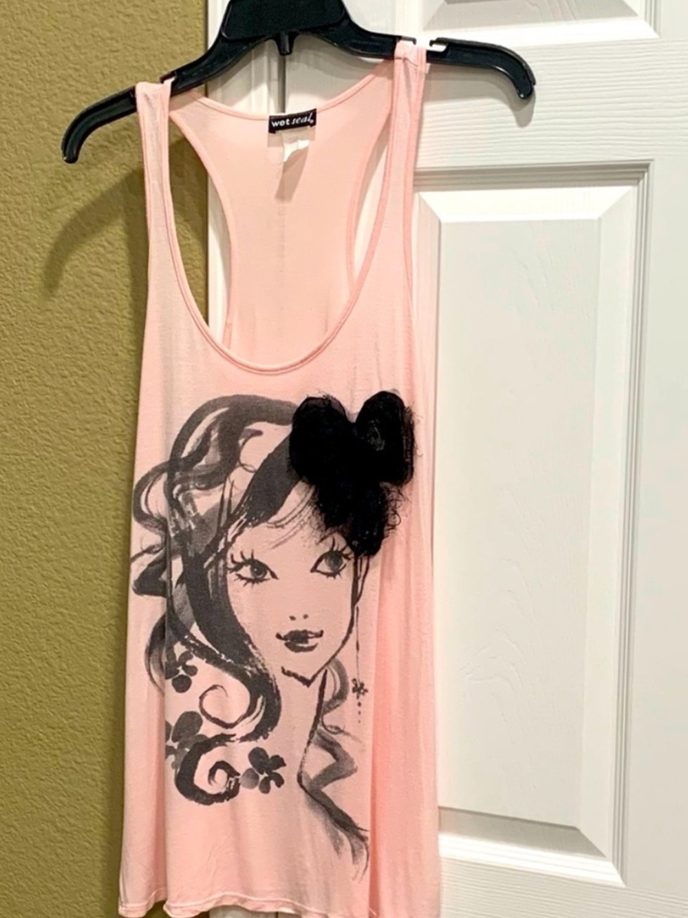 Wet Seal Pink Racerback Sleep Tank with Black Graphic & Bow